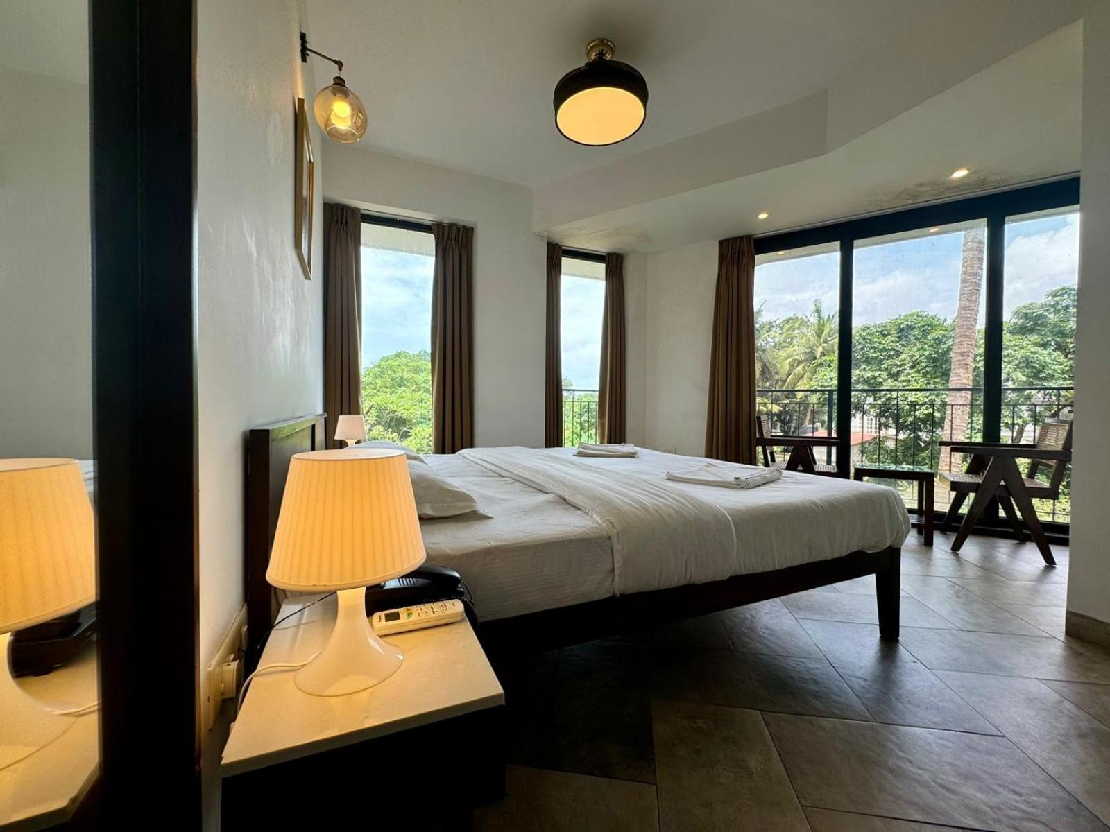 Half Hotel, 卡兰古特 外观 照片