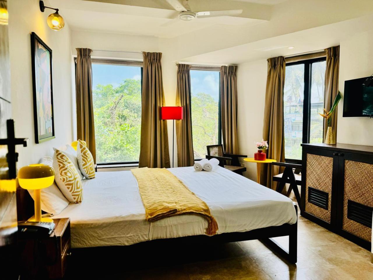 Half Hotel, 卡兰古特 外观 照片