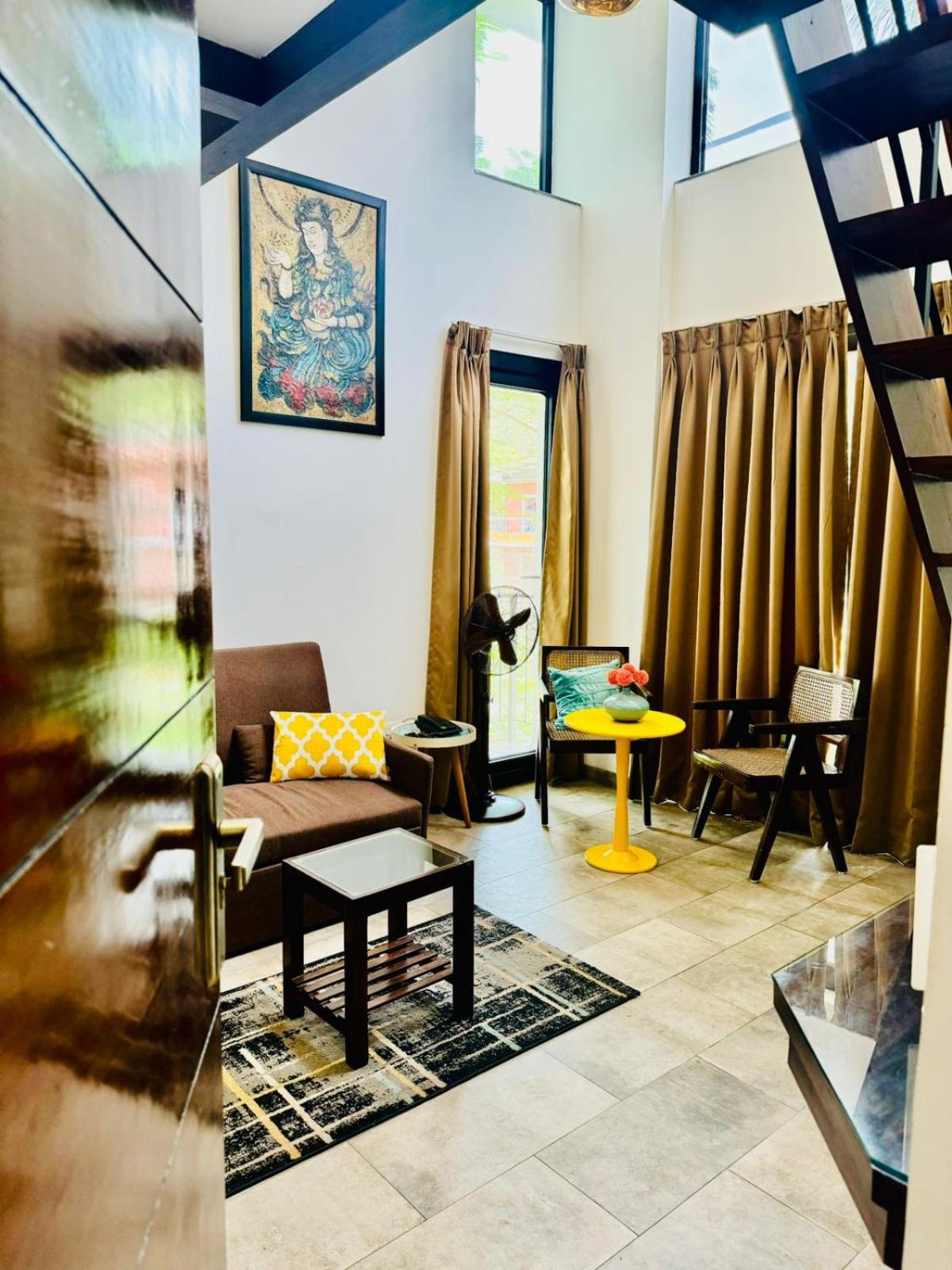 Half Hotel, 卡兰古特 外观 照片